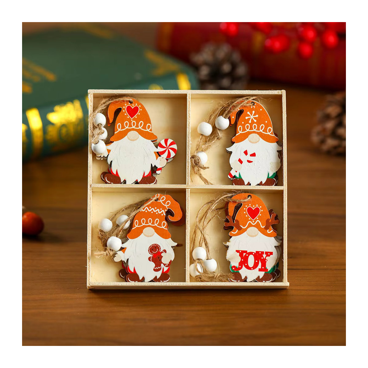 WEIGAO 12er Set Weihnachts-Hängeornamente aus Holz mit Lebkuchenmann und Weihnachtsmann Motiven, mehrfarbig und rustikal - Bild 4