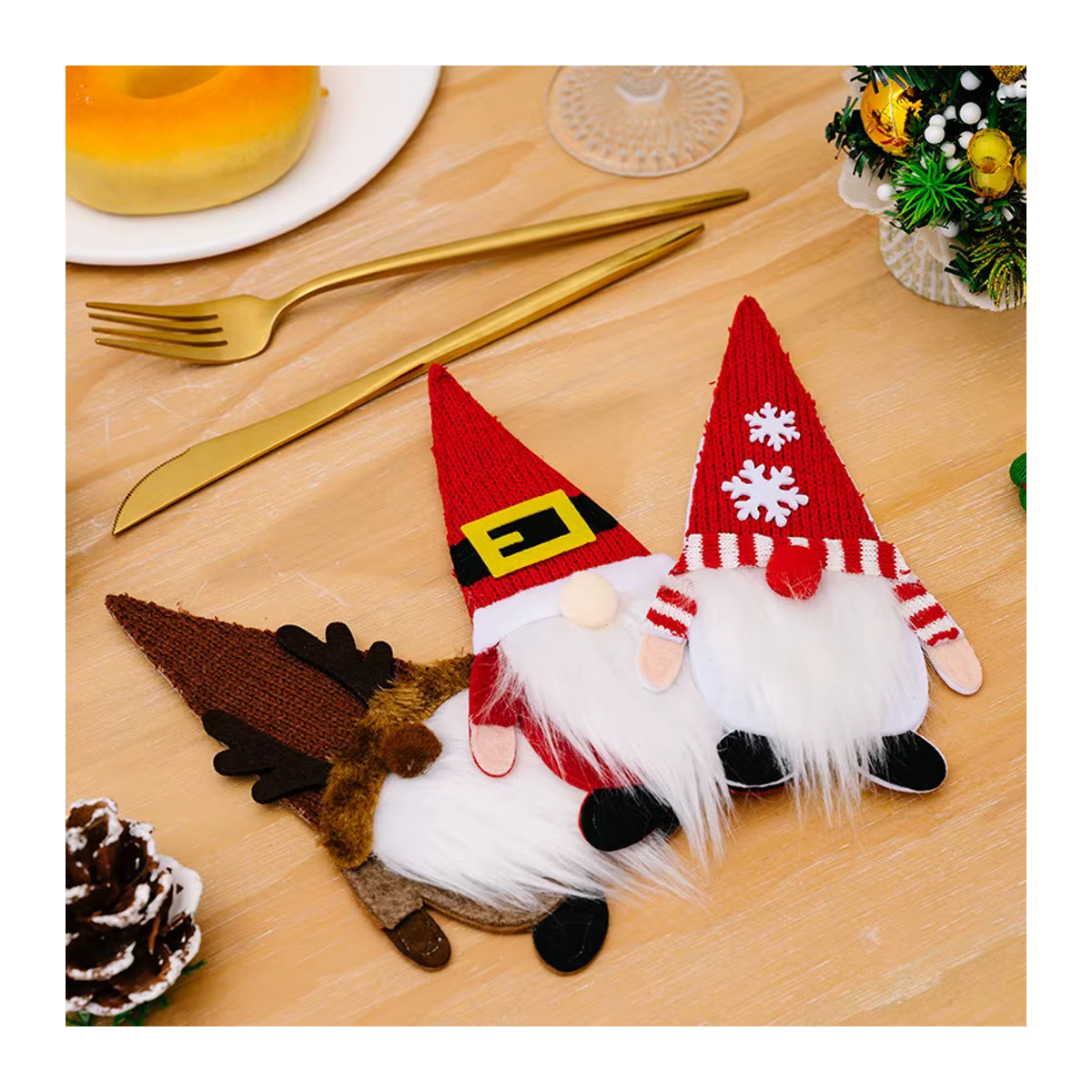 Weihnachts-Besteckhalter im Gnom-Design von joy-enlife, mehrfarbige Textil-Taschen für Messer und Gabel zur Tischdekoration - Bild 4