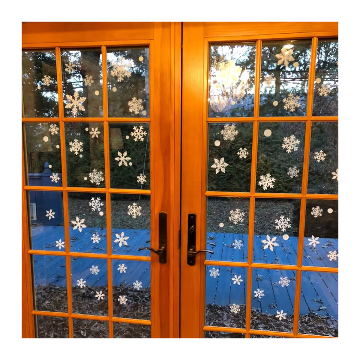 Weihnachts-Fensteraufkleber Schneeflocken in Weiß zur Dekoration für Fenster und Wände - Bild 2