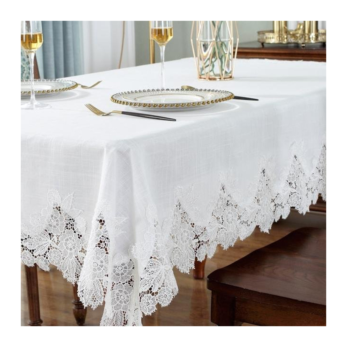 Weiße Tischdecke von A Family Of Home Textiles aus Leinen-Baumwoll-Mischung mit Spitzenmuster im nordischen Design, B/B: 65 x 65 cm - Bild 1