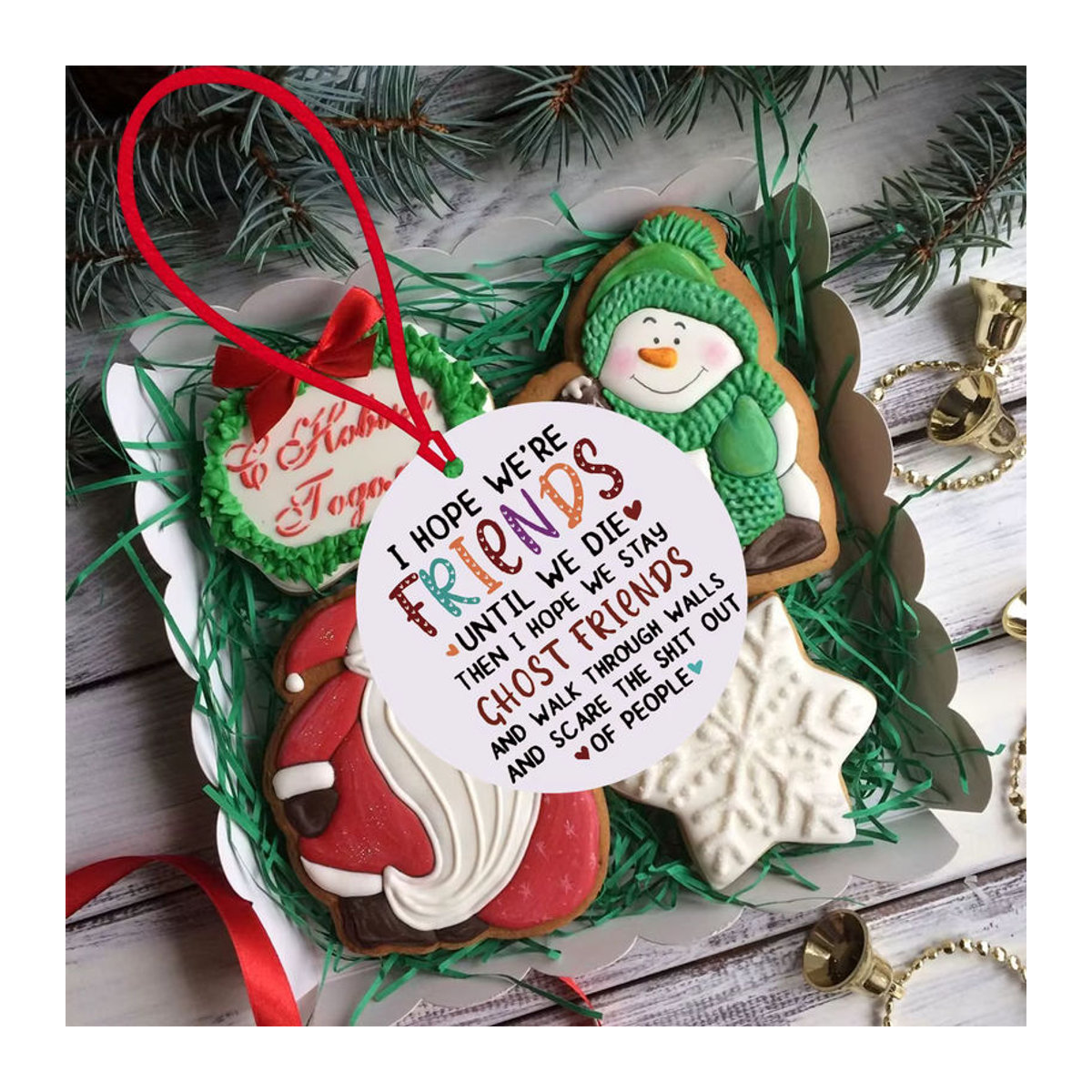 Weißes Hängeornament aus Kunststoff mit Herz-Motiv und Schriftzug als Weihnachtsbaumdekoration und Geschenk für beste Freunde - Bild 3