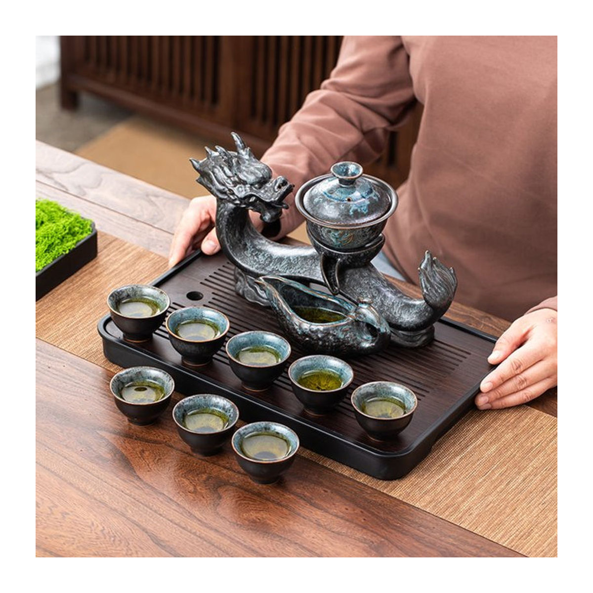 WENZHE Ruyi-Drachen Teekannen-Set mit drehbarer Teekanne, Keramikofen und 8 Teetassen in Schwarz/Weiß - Bild 1