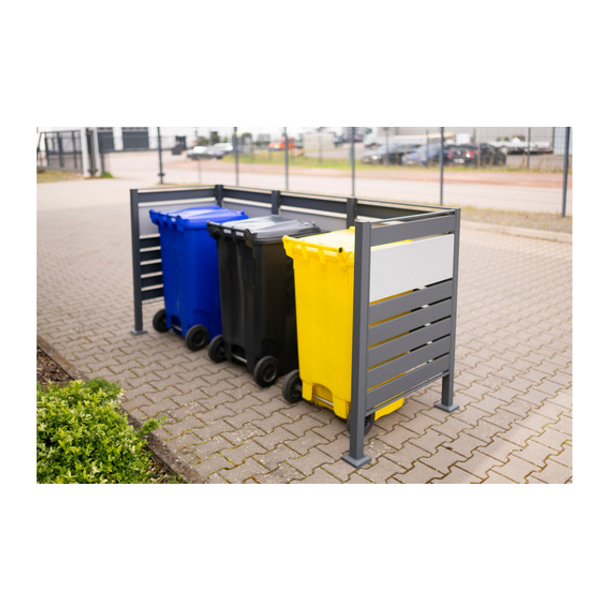 Westmann Mülltonnenbox Planum aus Stahl für 3 x 240 L Mülltonnen, Grau, B/H/T: 250 x 120 x 90 cm - Bild 3