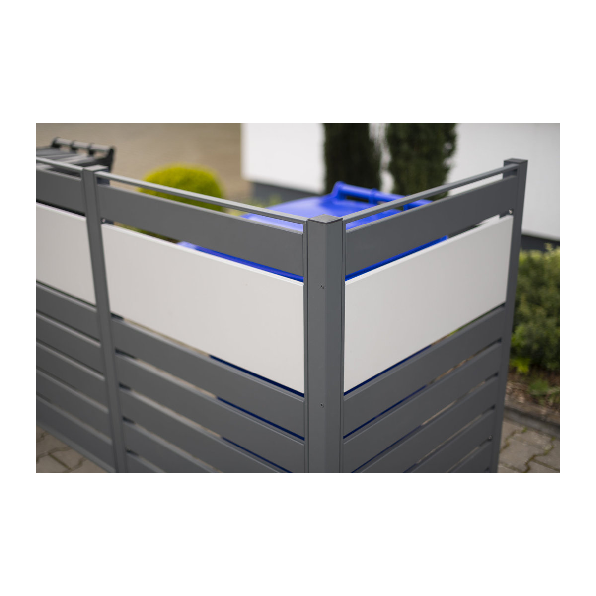 Westmann Mülltonnenbox Planum aus Stahl für 4 Mülltonnen à 240 L, Grau, B/T/H: 330 x 90 x 120 cm - Bild 2