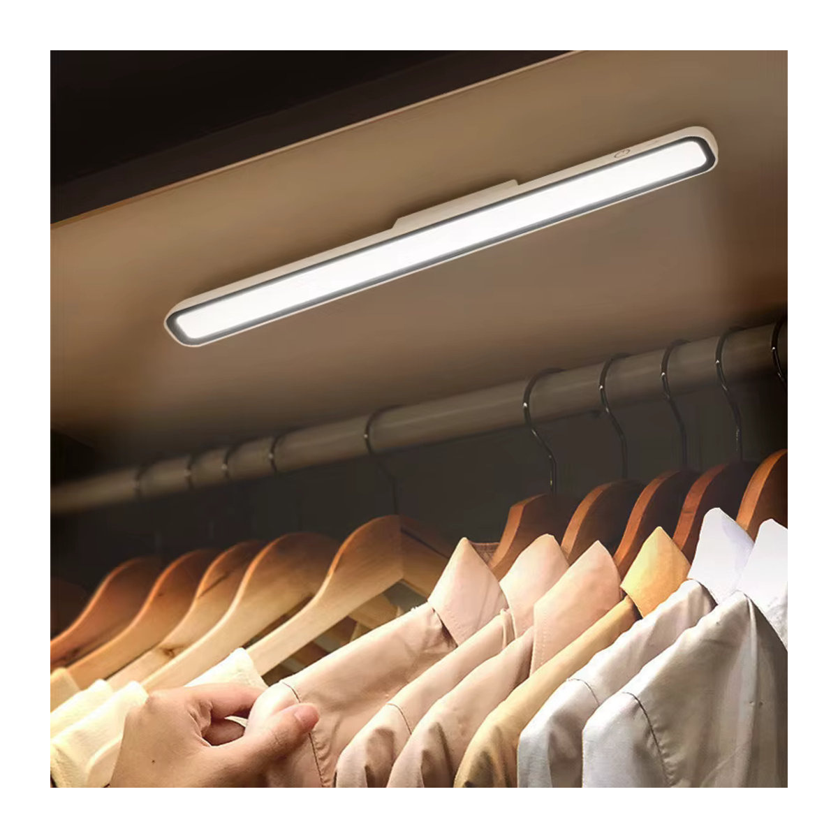 Wiederaufladbare LED Schreibtischlampe in Weiß mit stufenloser Dimmung und Magnetfunktion für Schlafzimmer und Leselicht - Bild 2