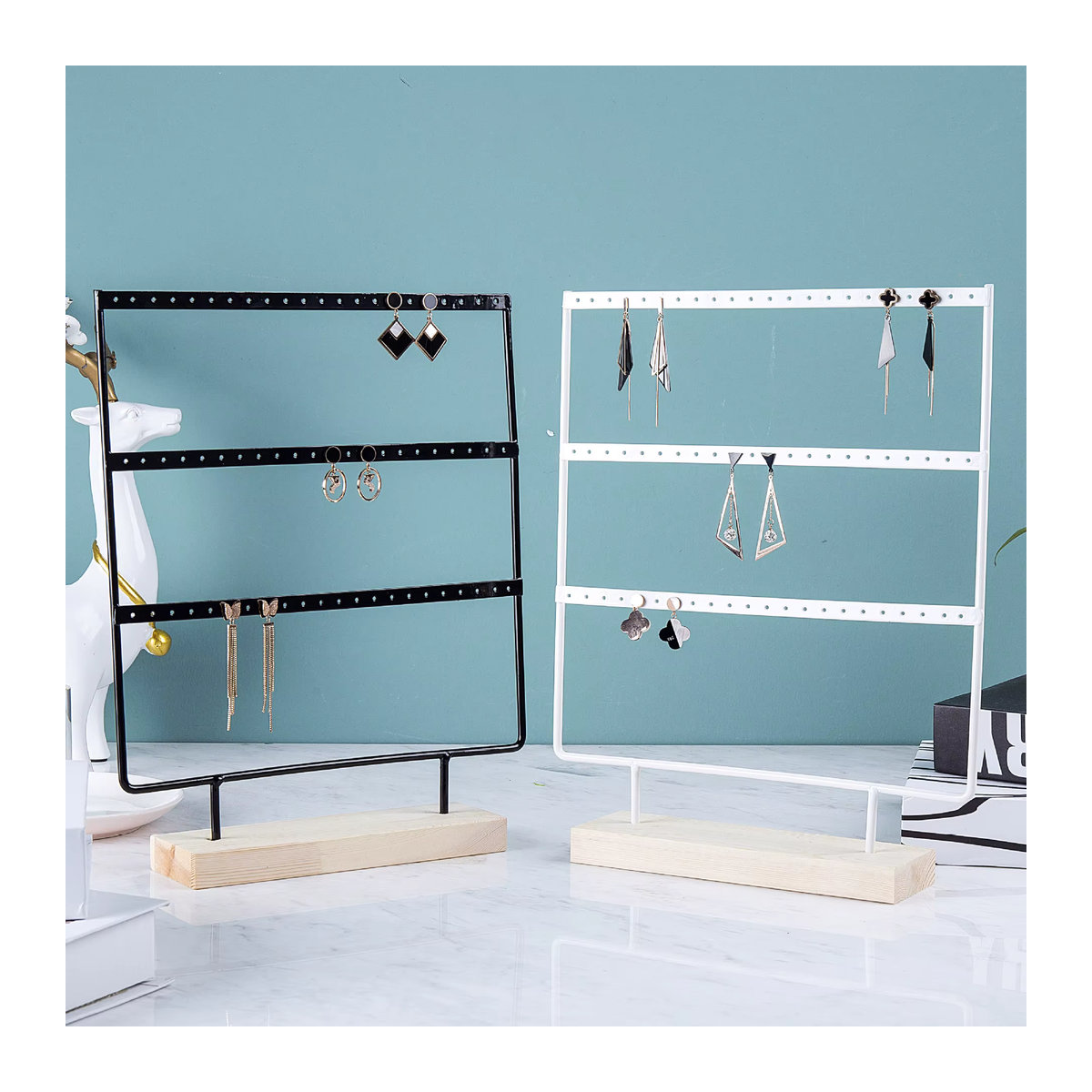 WILLJANE Schmuckdisplay Organizer aus Holz und Metall für Ohrstecker und Anhänger mit 24 Löchern in Braun, Weiß oder Schwarz - Bild 5