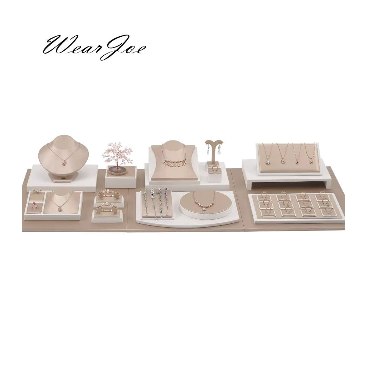 WILLJANE Schmuckorganisator aus Leder in Beige für Ringe, Ohrringe, Armbänder und Halsketten als minimalistisches Vitrinen-Tablett - Bild 2