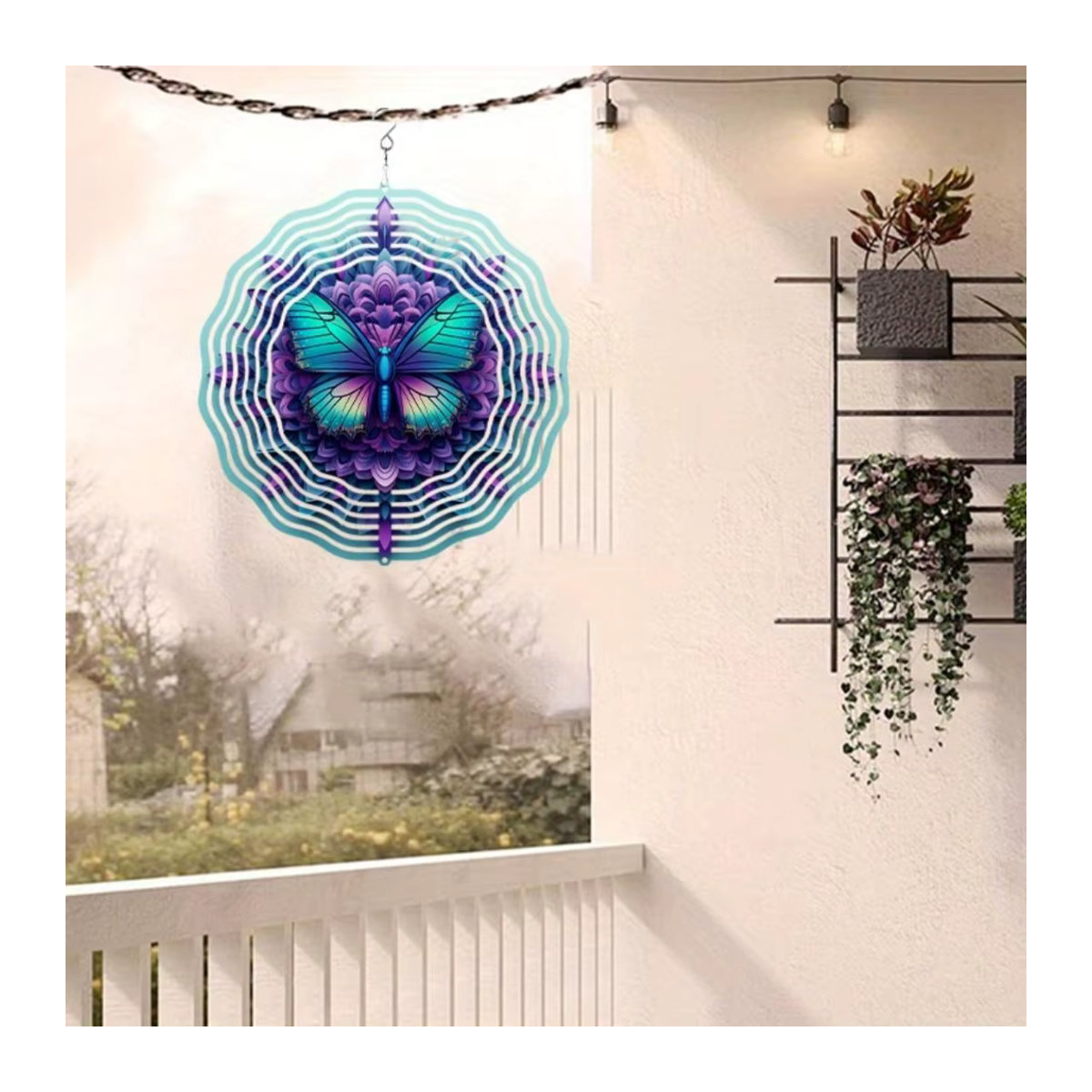Windspiel aus Metall mit Schmetterlingsdesign in Lila und Blaugrün als hängende Outdoor-Deko für Garten und Terrasse - Bild 6