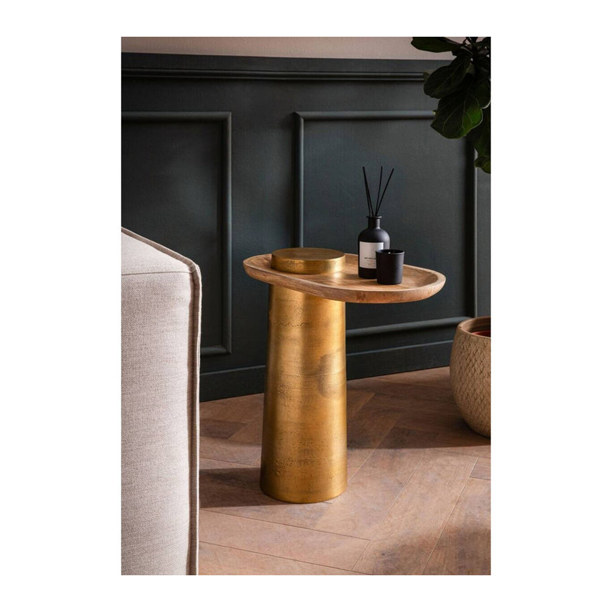 Wohnling Beistelltisch Modern aus Massivholz und Aluminium in Braun und Gold, B/H/T: 50 x 52 x 30 cm - Bild 3