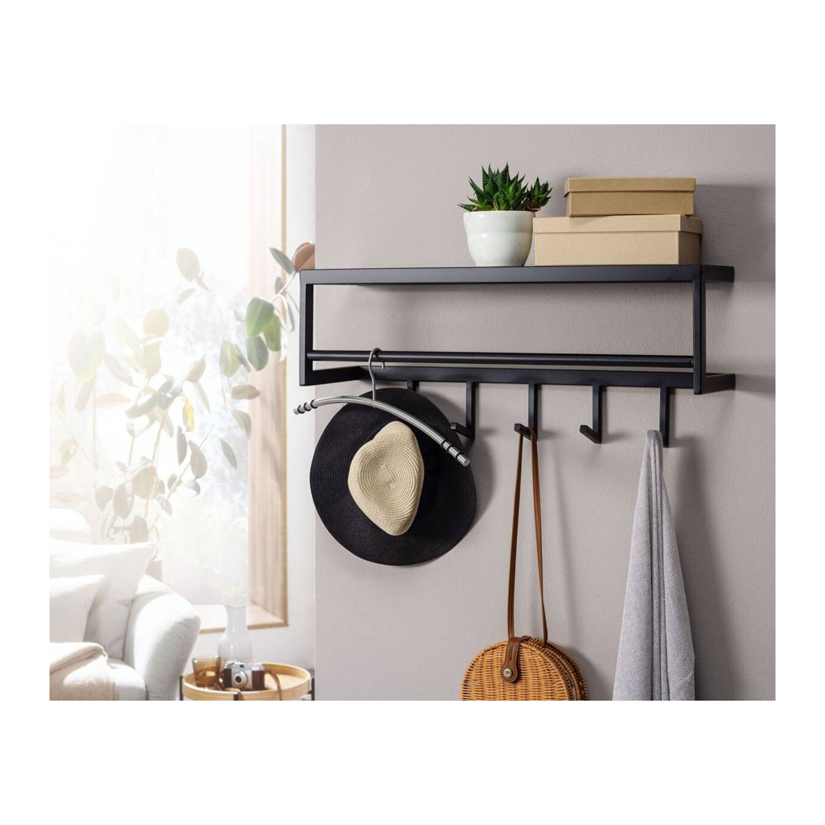 Wohnling Wandgarderobe aus Metall in Schwarz, minimalistisches Design, B/H/T: 70 x 20 x 20 cm - Bild 1