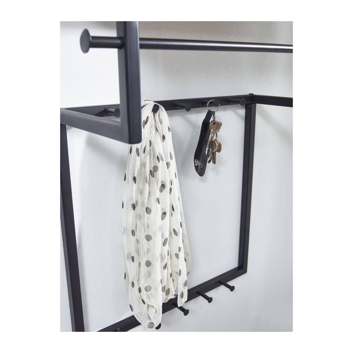Wohnling Wandgarderobe im Industrial Design aus Massivholz und Metall, Natur/Schwarz, B/H/T: 60 x 76 x 26 cm - Bild 2