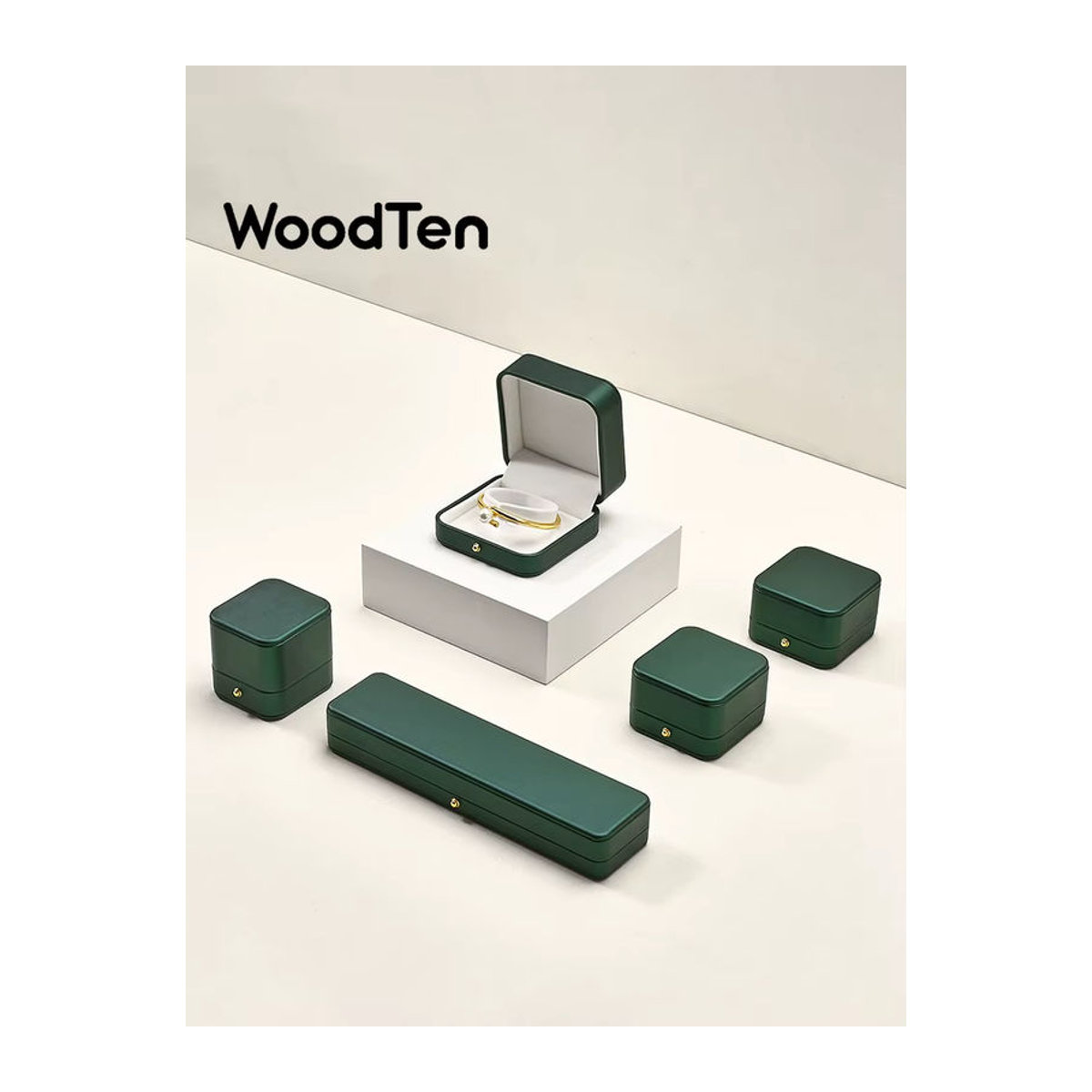 WoodTen Schmuck-Ringbox aus Leder in Grün als minimalistischer Schmuck-Organizer für Ringe, Ohrringe und Halsketten - Bild 6