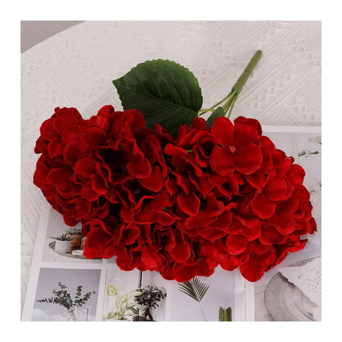 WQNJIN Künstliche Hortensien Seidenblumen in Rot und Rosa mit 5 Blütenköpfen für Hochzeitsdekoration und Zuhause - Bild 1