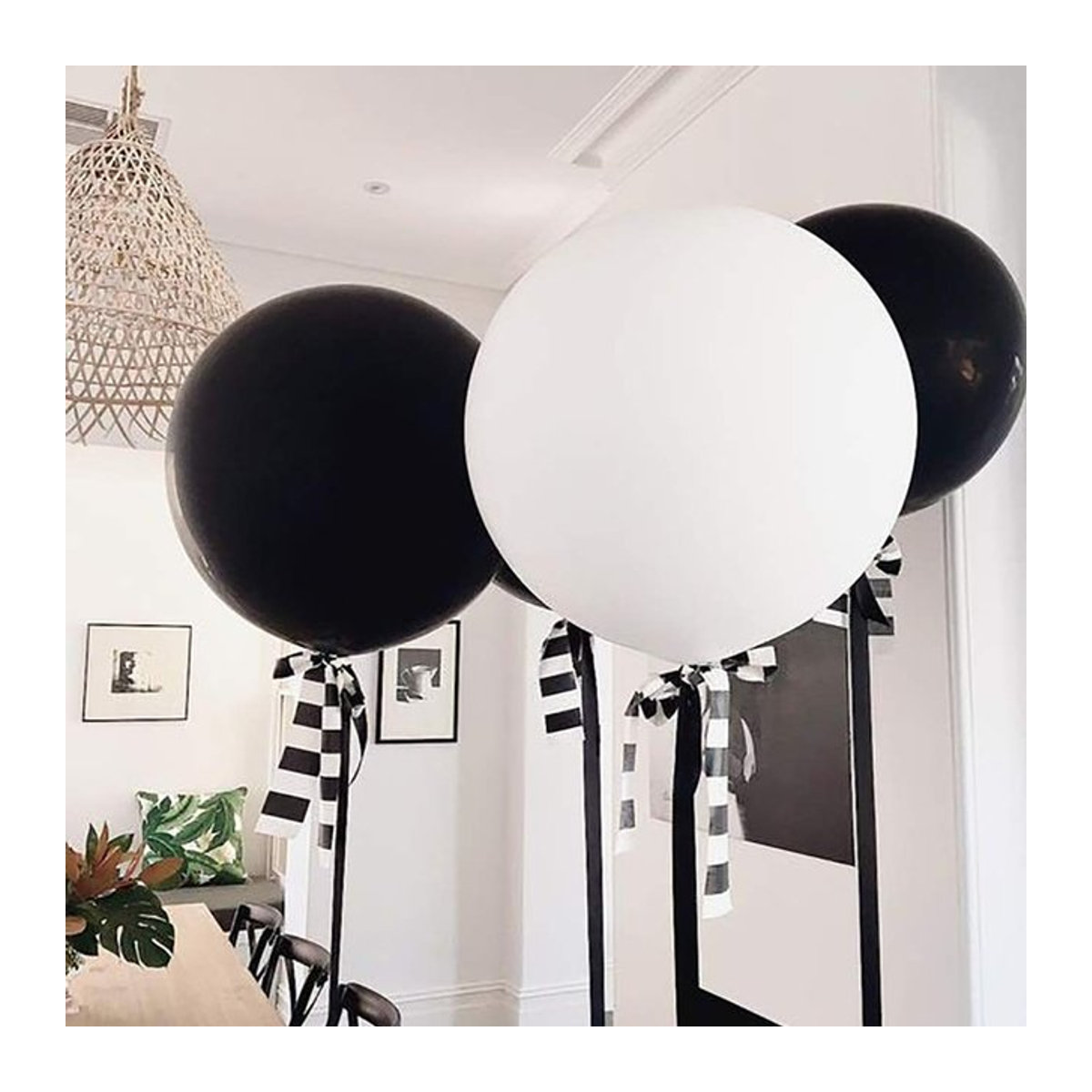 XHLFCJ Latexballons in Schwarz und Weiß, runde Ballondekoration für Geburtstag und Hochzeit, Durchmesser: 45,72 cm - Bild 1
