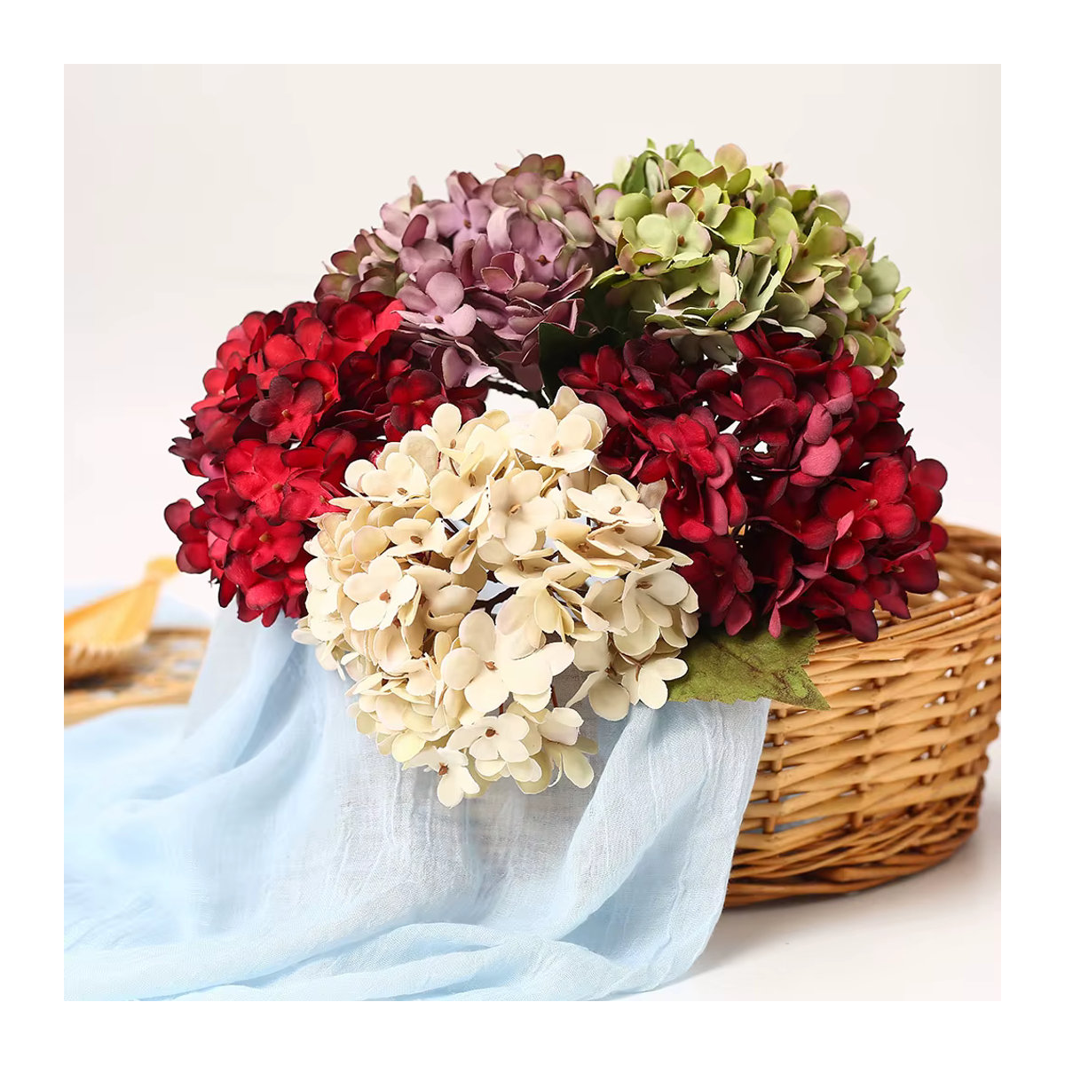 XIAOYINMO Künstliche Hortensien in Rot und Mehrfarbig für Hochzeit und Raumdekoration als Einzelstiel-Bouquet - Bild 2