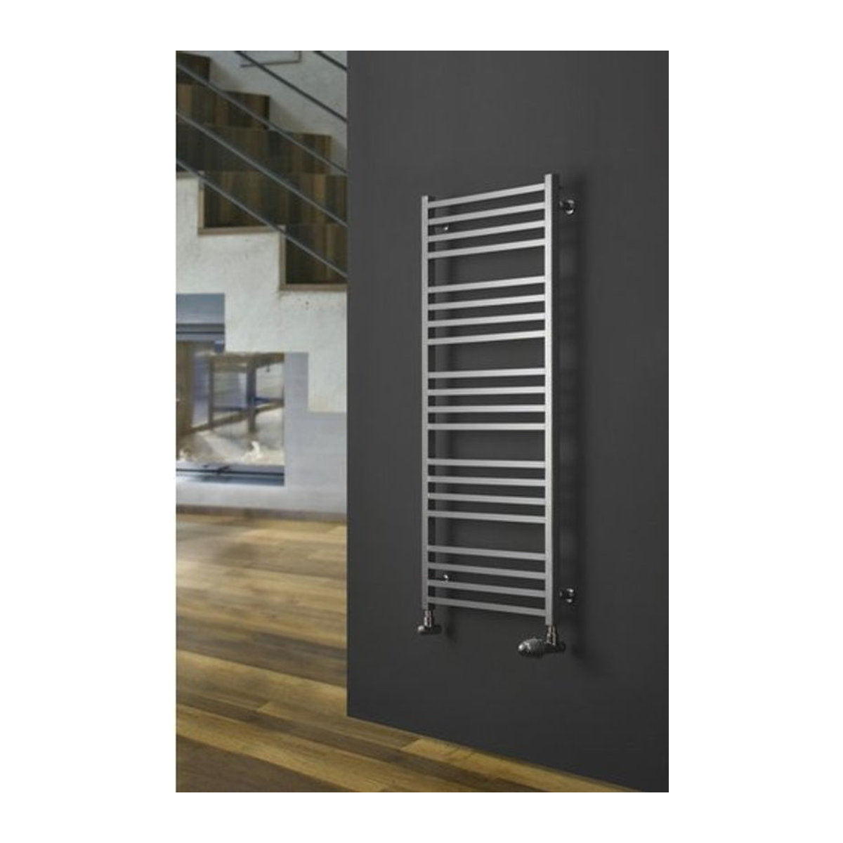 Ximax Designheizkörper C4 aus Stahl in Chrom Silber, B: 50 cm, H: 126 cm, T: 4 cm - Bild 2