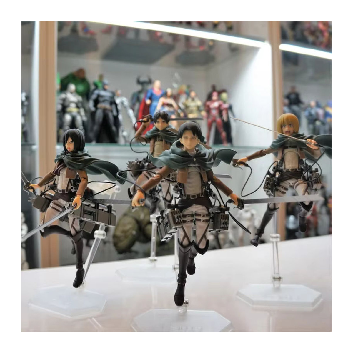 XIWANXILE Anime Figur Shingeki no Kyojin Eren Yeager Levi Mikasa Modell Puppe mehrfarbig - Bild 6