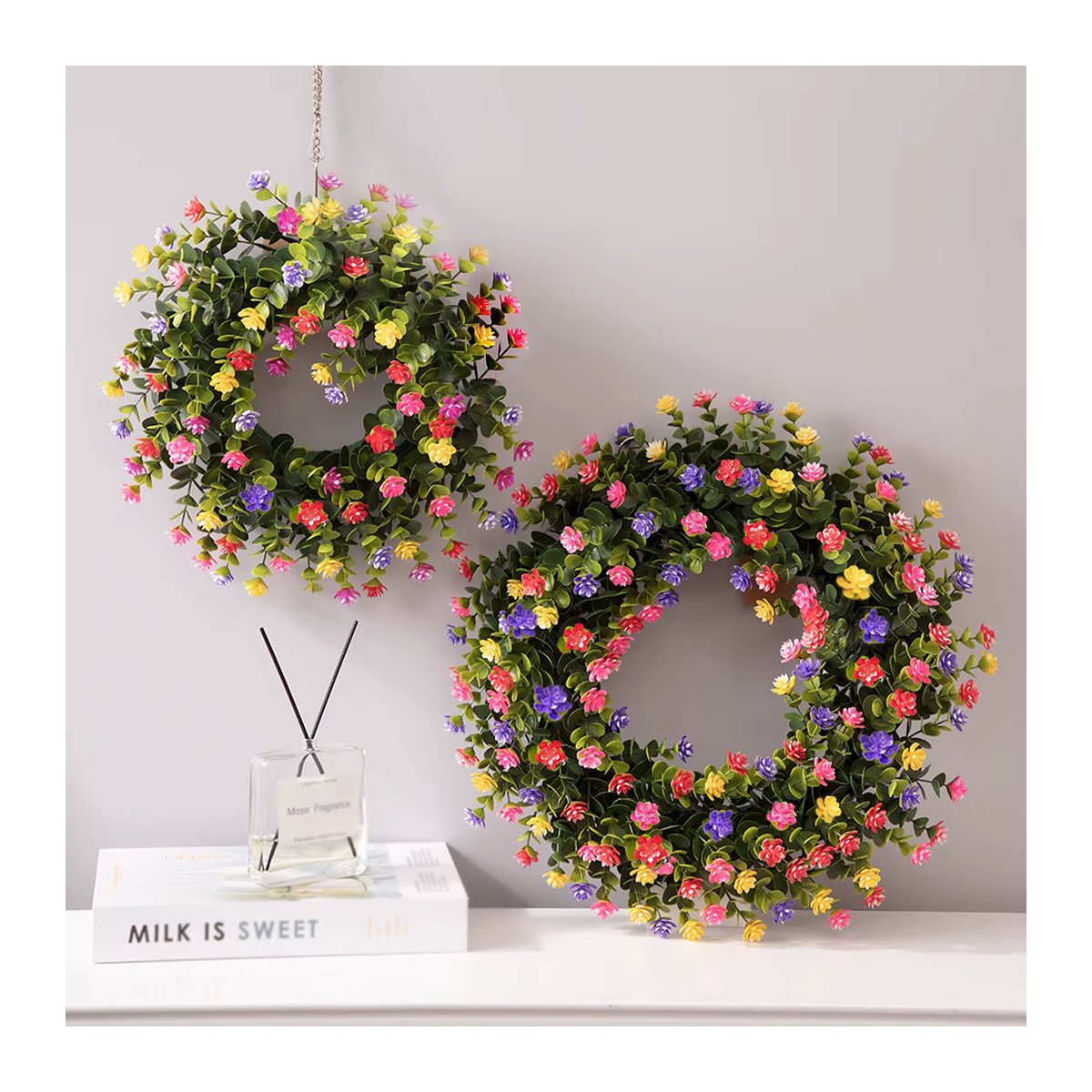 Xiya Künstlicher Eukalyptus Kranz in Mehrfarbig, Boho-Stil Hängende Blumen und Blätter Dekoration für Garten und Zuhause - Bild 2