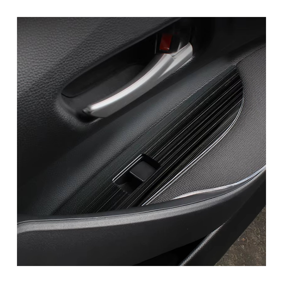 YaLumei Fensterheber Schalter Abdeckung aus Edelstahl für Toyota Corolla E210 Hybrid 2019-2024 in Silber - Bild 4