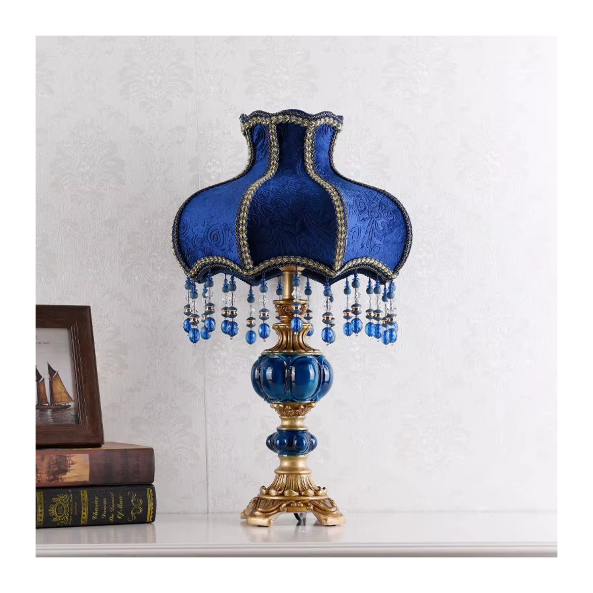 Ynhaw Nachttischlampe aus blauem Samt im Retro-Design mit warmweißem Licht - Bild 2