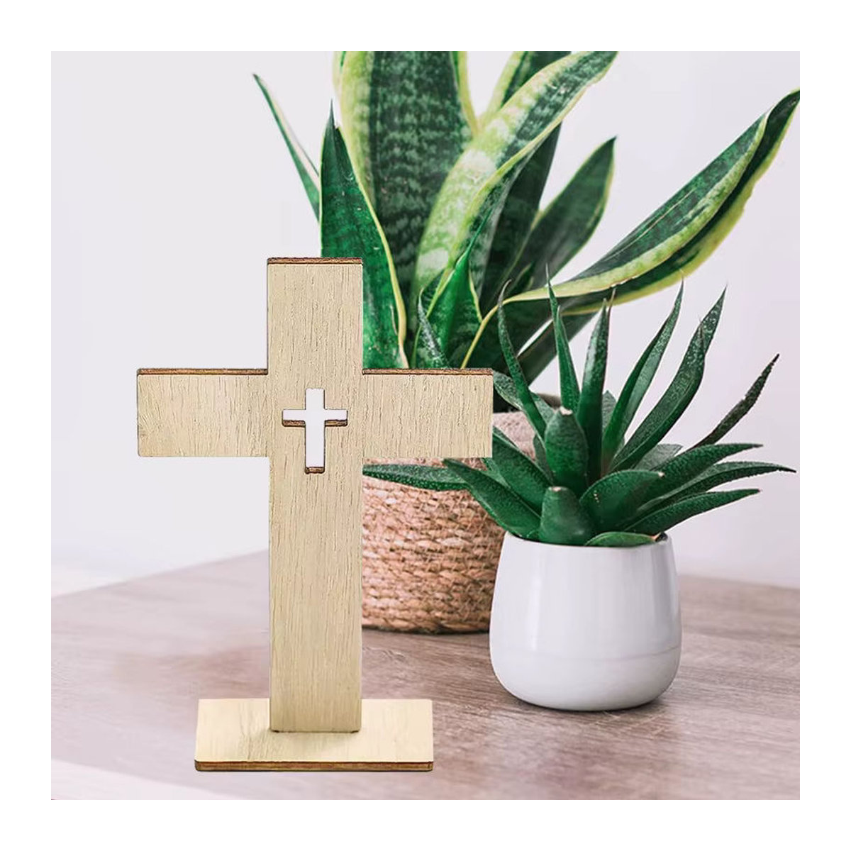YOMDID 6er Set Holzkreuze in Braun als stehendes Kruzifix für christliche Anlässe wie Taufe und Erstkommunion als minimalistische Tischdekoration - Bild 2