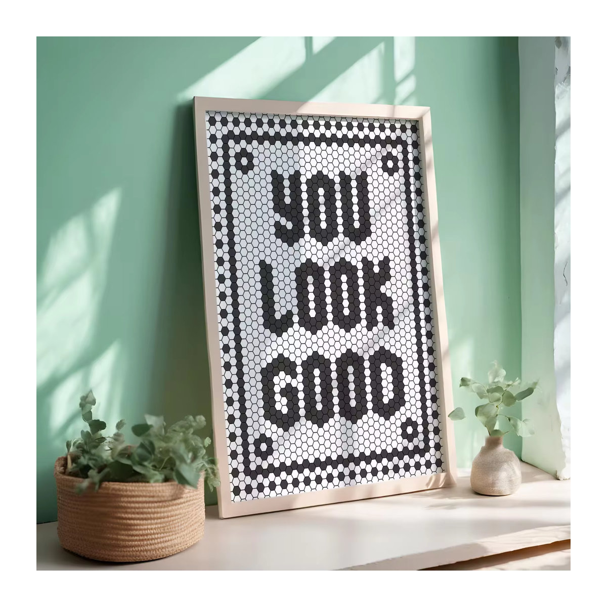 You Look Good Wandkunst Poster mit Hexagon-Typografie in Weiß und geometrischem Design von SHENCHEN - Bild 6