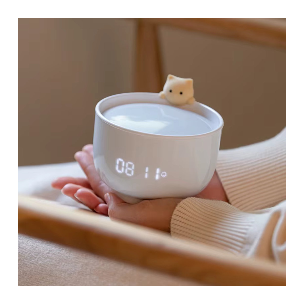 Youpin Smart Control LED Digitaluhr mit Nachttischlampe und Katze-Design für Kinder in Weiß oder Rosa - Bild 3