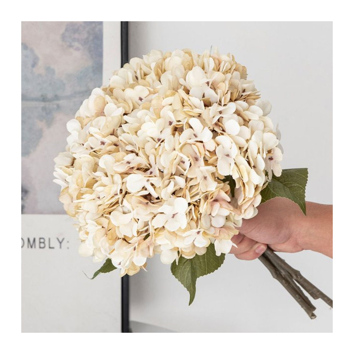 Yusheng Künstliche Hortensien Seidenblumen in Rot und Creme für Hochzeitsdekoration und Vasen-Arrangements - Bild 1
