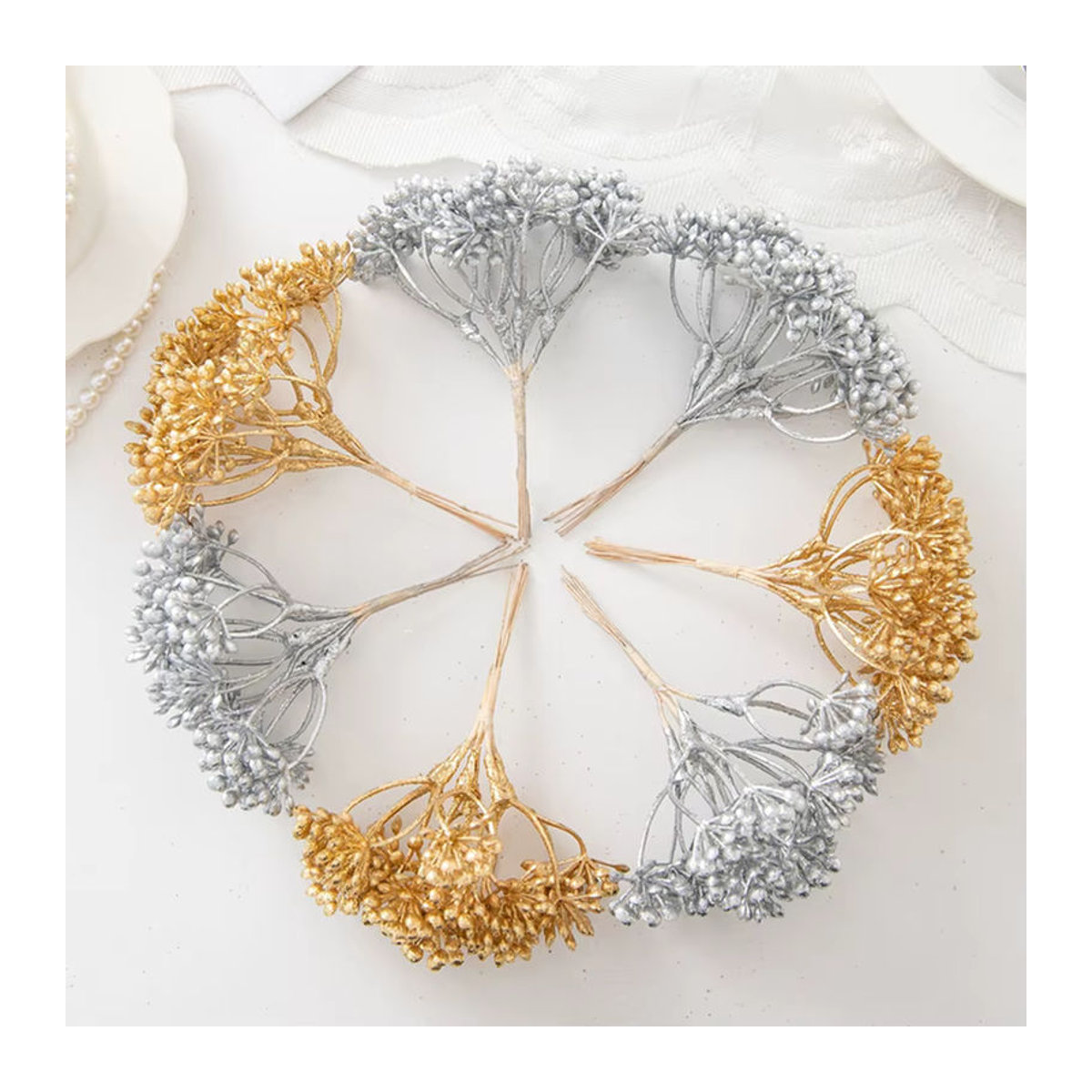 Yusheng Künstlicher Blumenstrauß in Gold für Dekorationen zu Hochzeit und Weihnachten - Bild 1