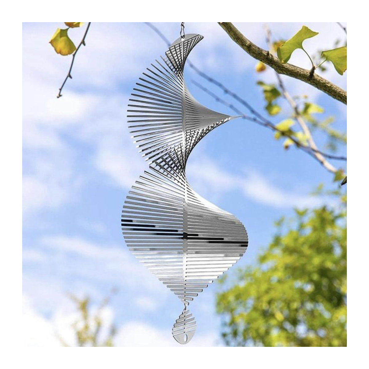 YUYU Windspiel Windmühle aus Metall in Silber, spiralförmiges Windspiel für Garten und Hof, drehbare Gartenornamente, B/T/H: 30 x 30 x 30 cm - Bild 1