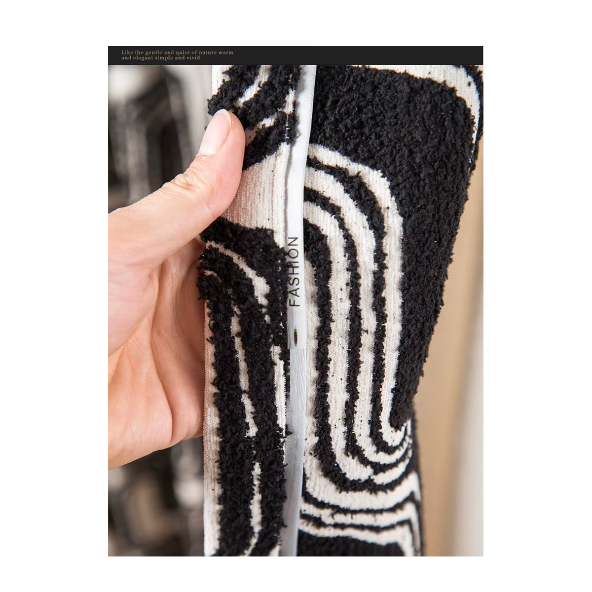 Yvonicky Blackout Vorhänge aus Chenille und Samt mit geometrischem Muster in Schwarz-Weiß - Bild 4