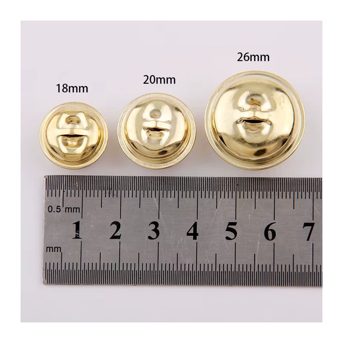 Ywbeads 10er Set Goldene Glocken Anhänger aus Metall für Weihnachtsbaum Ornamente und DIY Bastelbedarf, Durchmesser: 1,8 cm - Bild 2