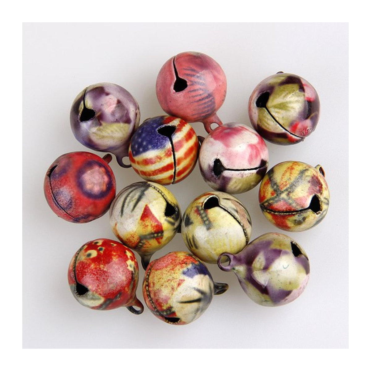 Ywbeads Kleine Metall Jingle Glocken in Mehrfarbig als DIY Handwerk Zubehör und Dekoration im orientalischen Stil - Bild 1