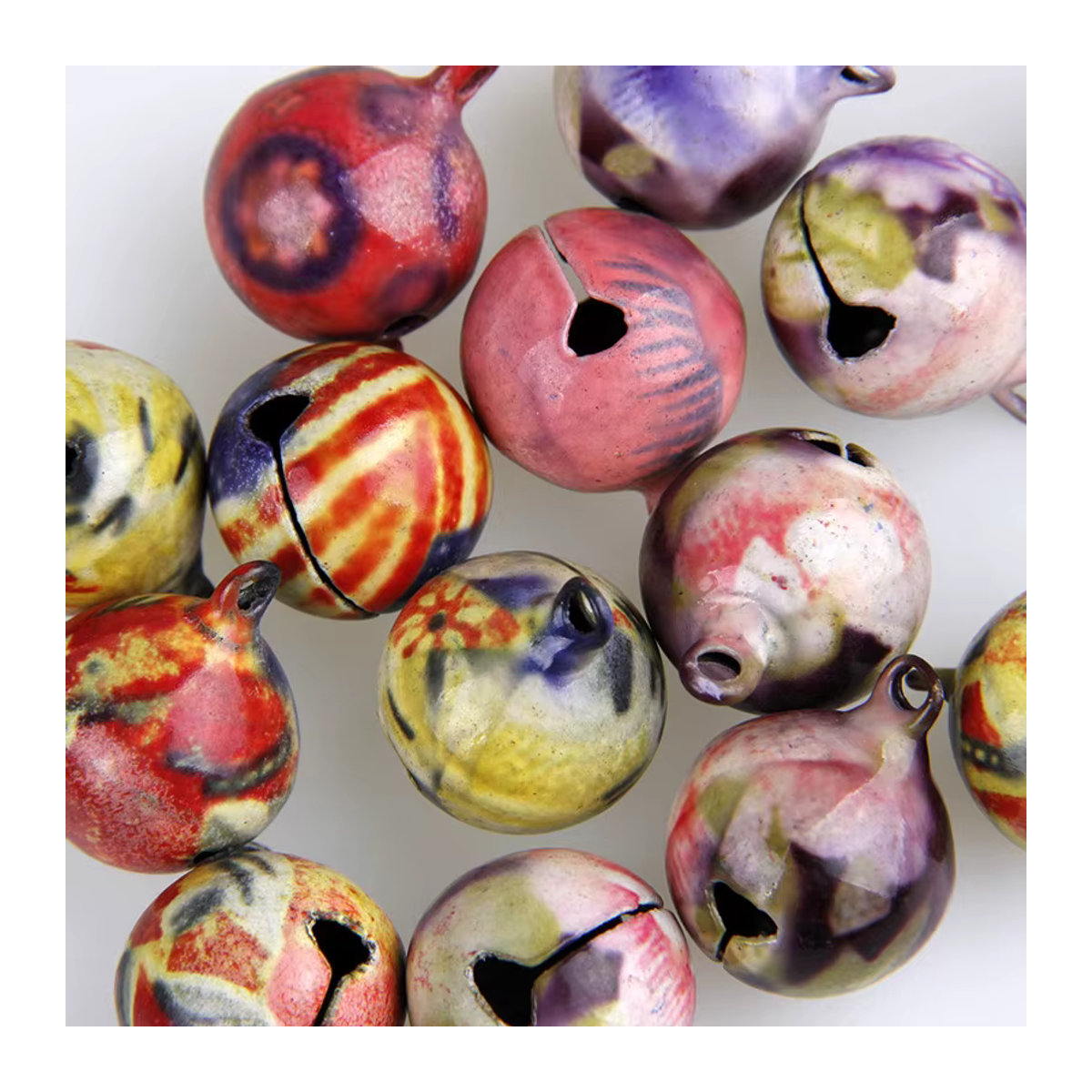 Ywbeads Kleine Metall Jingle Glocken in Mehrfarbig als DIY Handwerk Zubehör und Dekoration im orientalischen Stil - Bild 2