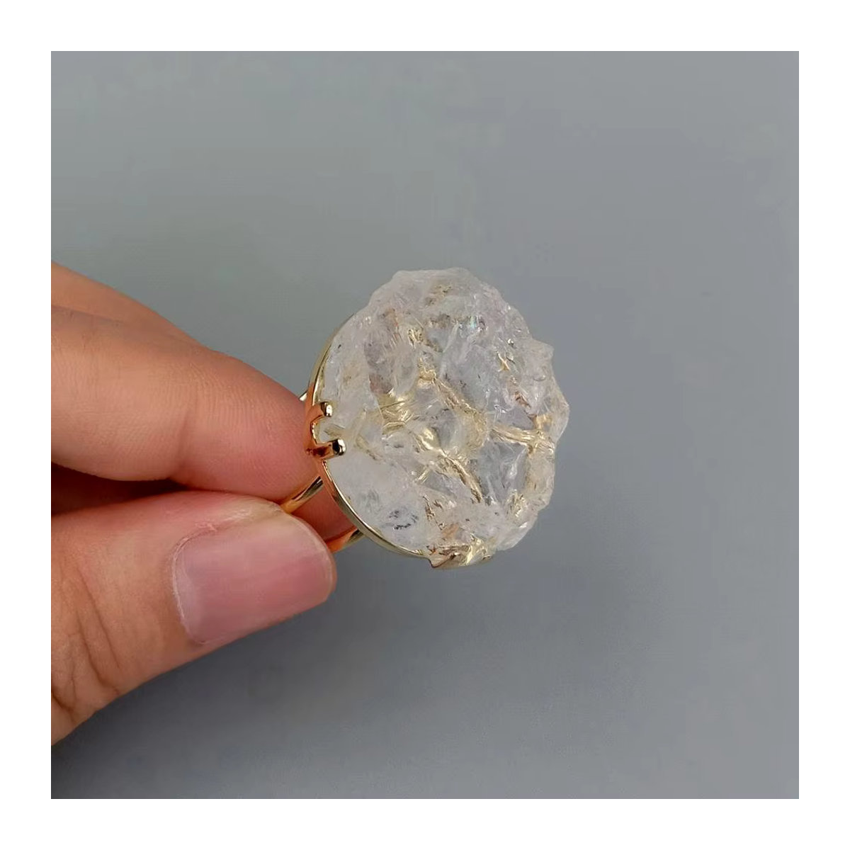 YYGEM Ring mit natürlichem klarem Quarz Druzy in Gold, größenverstellbar, Bohemian Stil - Bild 3
