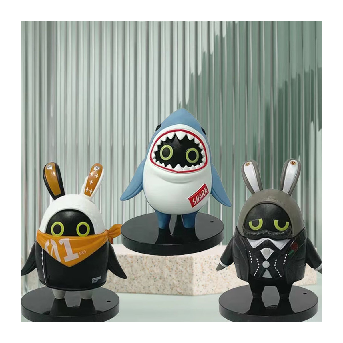 Zenless Zone Zero Bangboo Figur Sharkboo Amillion aus PVC als mehrfarbiges Cartoon-Ornament von Bandai - Bild 2