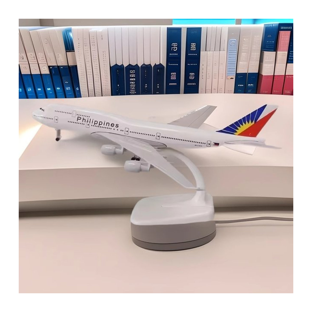 ZOCO Modellflugzeug B747 Philippines Airlines Miniatur-Replik aus Metalldruckguss in Weiß, 20 cm - Bild 1