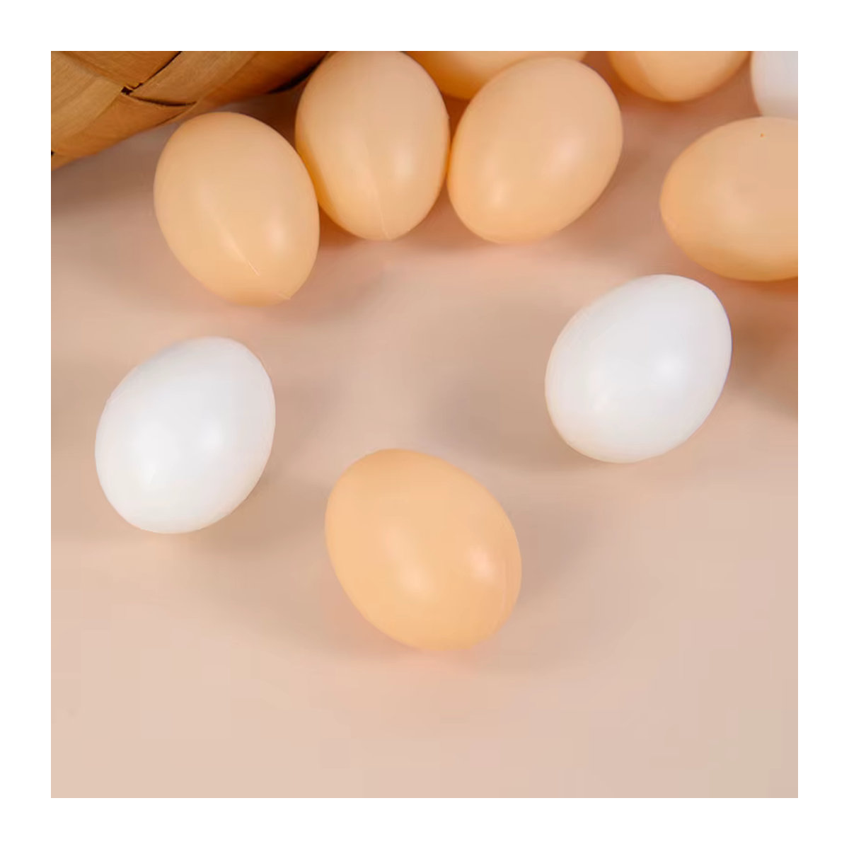 ZQCXLD 10er Set Simulation Kunststoff Eier in Mehrfarbig für Ostern Dekoration und DIY Bauernhof Nest Zubehör - Bild 3