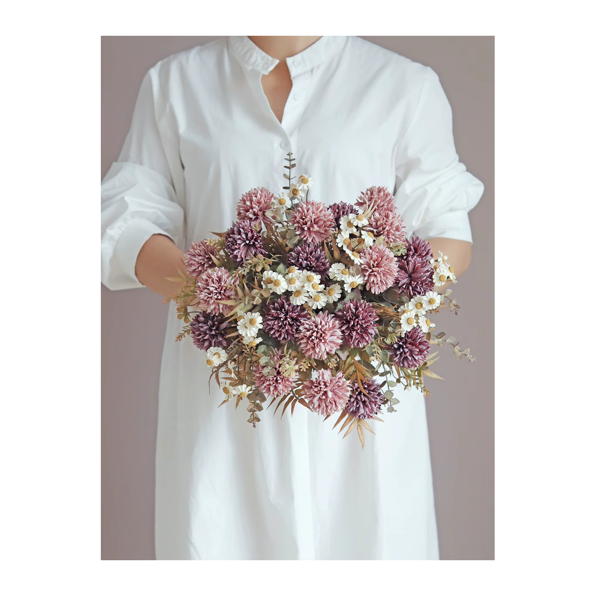 ZQCY Künstliche Chrysanthemen aus Textil in Beige und Mehrfarbig als dekorativer Blumenstrauß für Hochzeit, Valentinstag und Raumdekoration - Bild 2