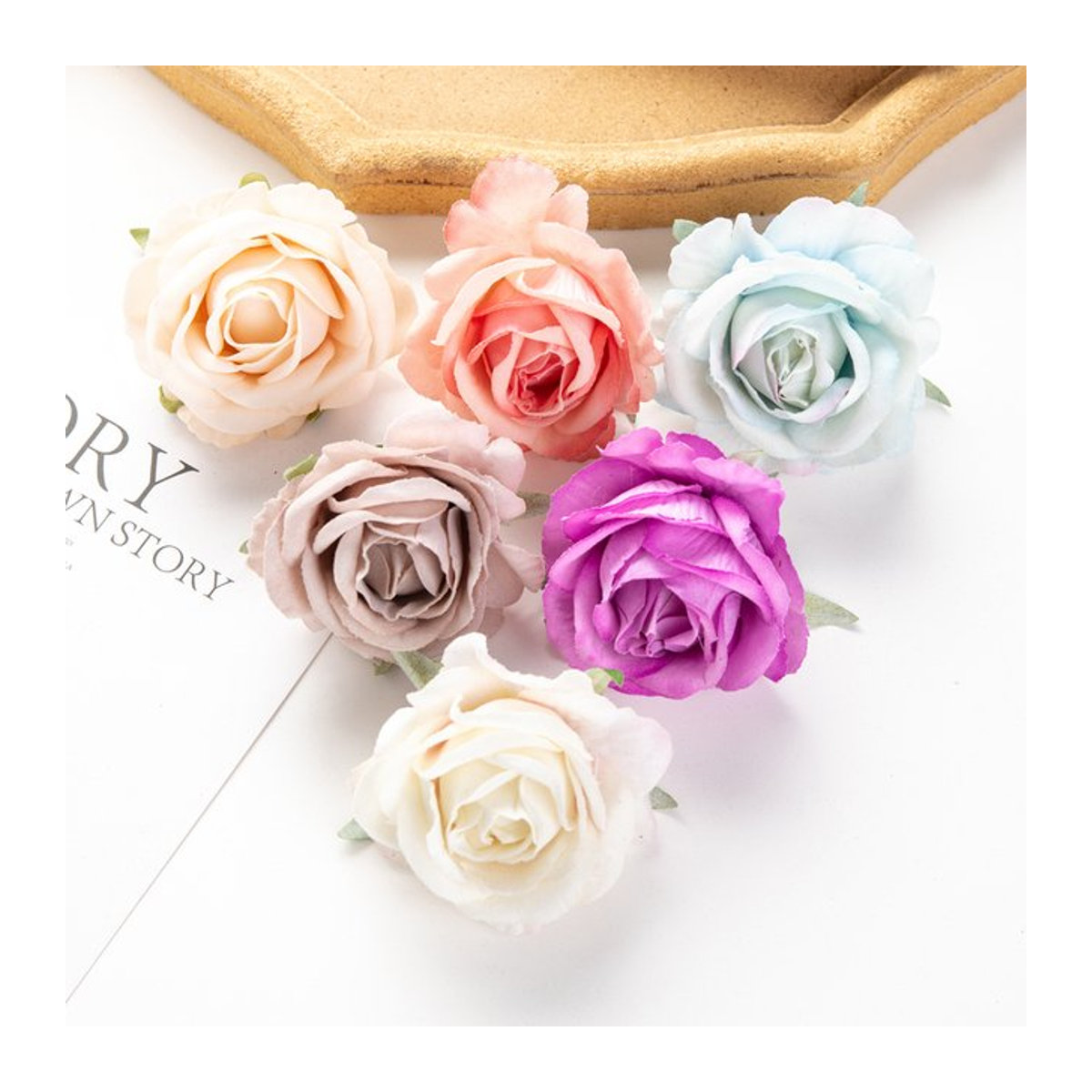 ZQCY Künstliche Flanell Rosen in Weiß und Mehrfarbig für Hochzeit und DIY-Dekoration - Bild 1