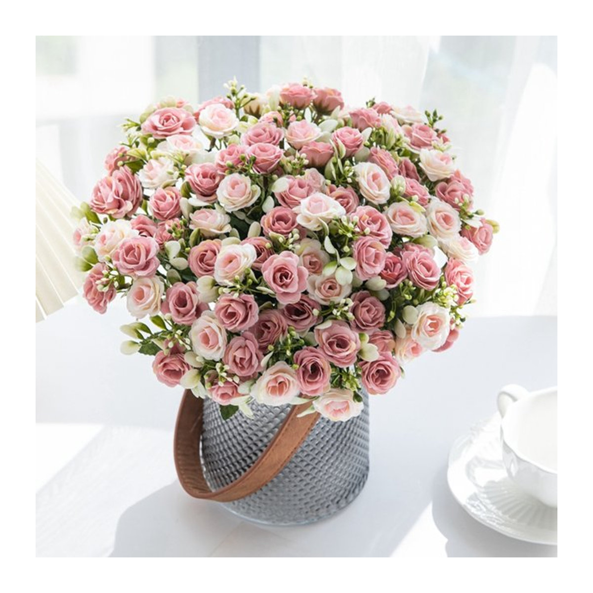 ZQCY Künstliche Seidenrosen Multi Head Blumenarrangements in Weiß und Rosa für Hochzeitsdekoration und Wohnzimmer - Bild 1