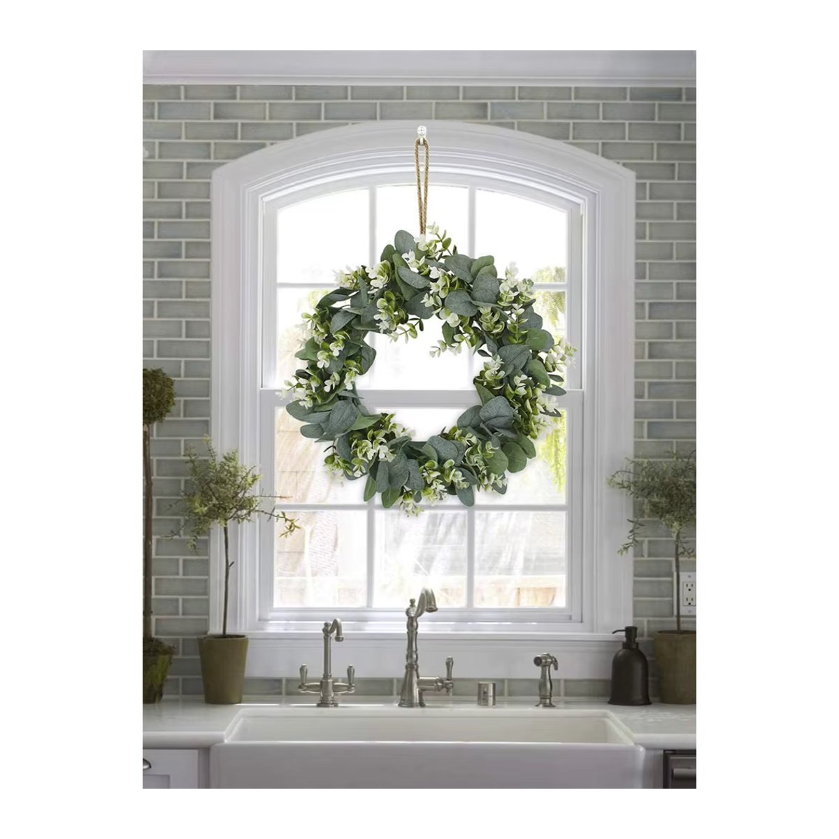 ZQCY Künstlicher Eukalyptus-Kranz in Grün, runder hängender Blumenkranz für Hochzeiten und Heimdekoration, Durchmesser: 30 cm - Bild 6