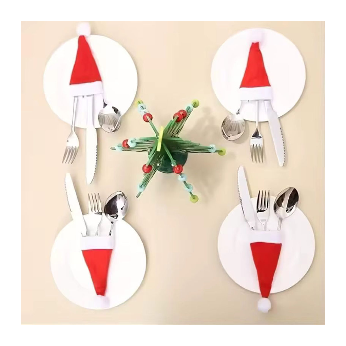 ZQNYCY Mini Weihnachtsmann-Hüte als Besteckhalter für Messer und Gabeln, rot, Textil-Tischdekoration für Weihnachten und Neujahr - Bild 4