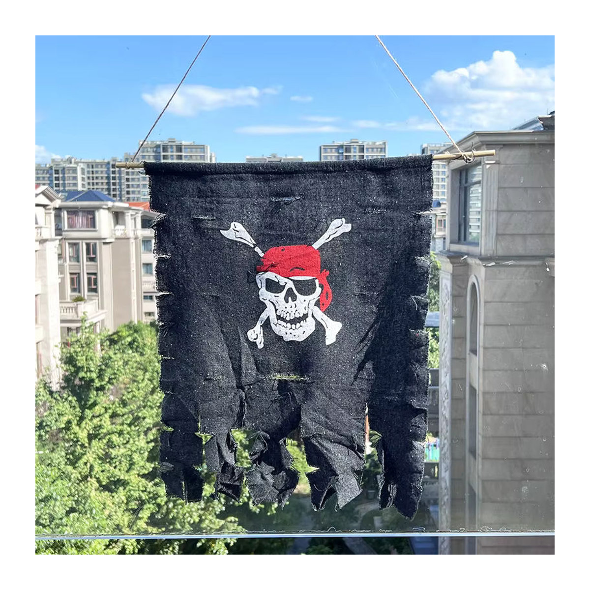 ZQNYCY Piraten Hängende Flagge Dekoration in Schwarz für Kindergeburtstag und Halloween - Bild 2