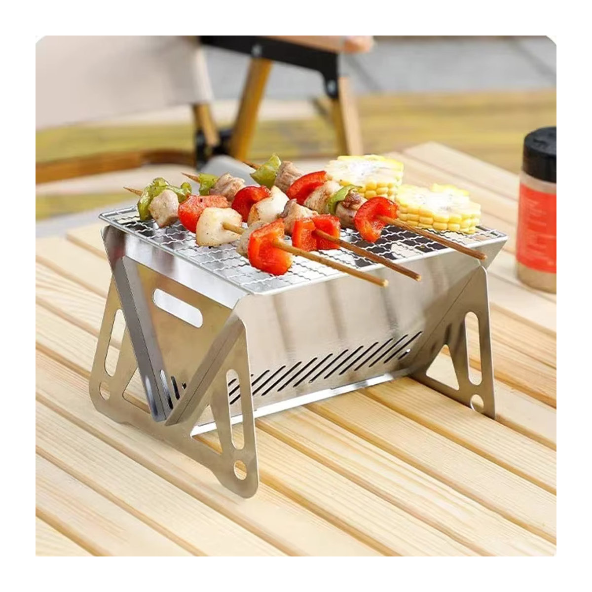 Zusammenklappbarer Campingkocher aus Edelstahl mit Grillgitter für Outdoor und Picknick - Bild 2
