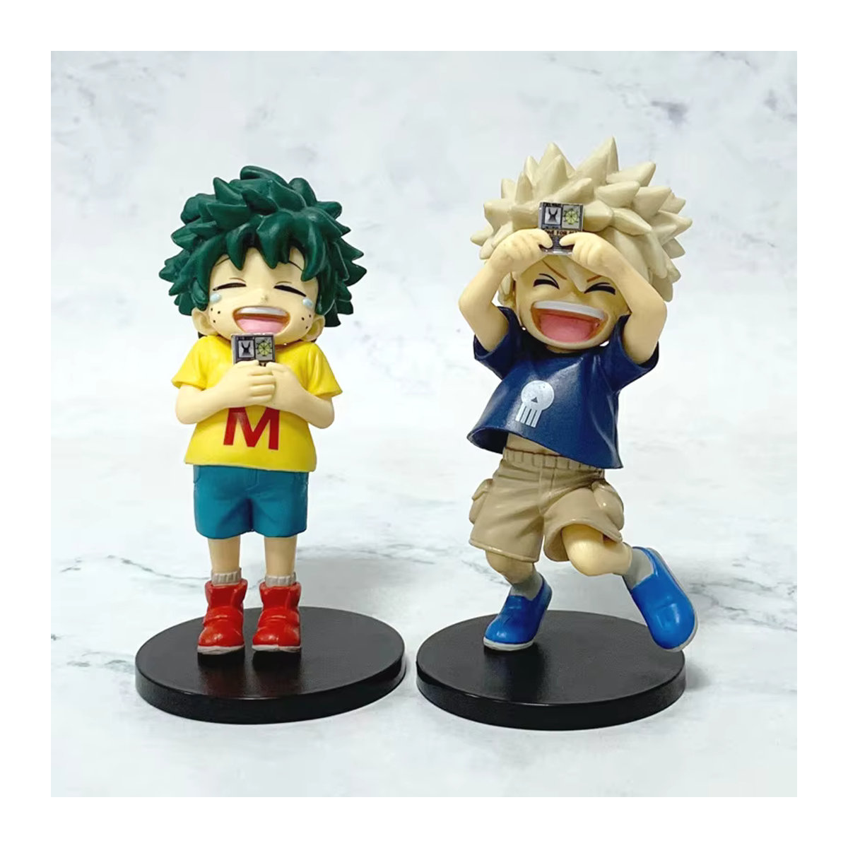 Zwei stehende Anime-Actionfiguren aus PVC als mehrfarbige Sammlermodelle und dekorative Geschenke für Fans und Kinder - Bild 5