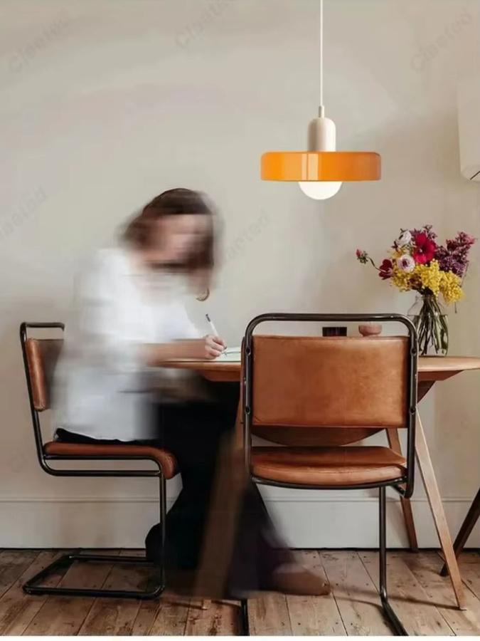 Claeted Bauhaus Glas-Kronleuchter in Transparent für Esszimmer, Wohnzimmer und Schlafzimmer - Bild 2