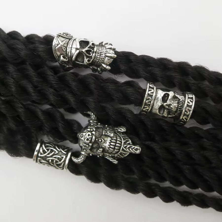 Schädel Helm Punk Anhänger für Dreadlock und Bart, 2er-Paket - Bild 2