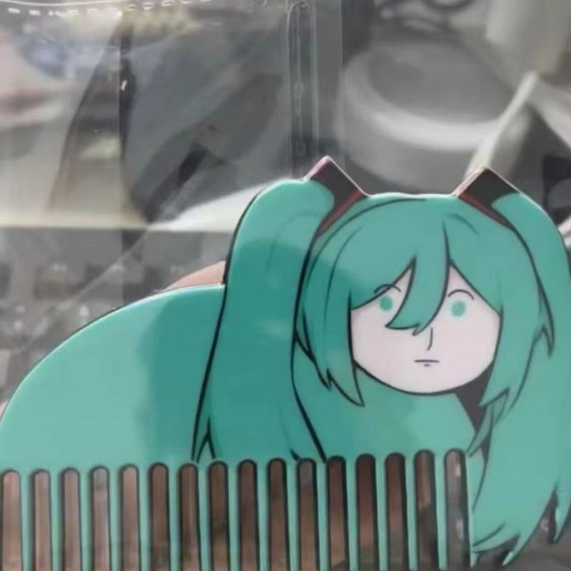 Bandai Hatsune Miku Anime Figur mit doppelseitigem Kamm in Grün aus Kunststoff - Bild 3