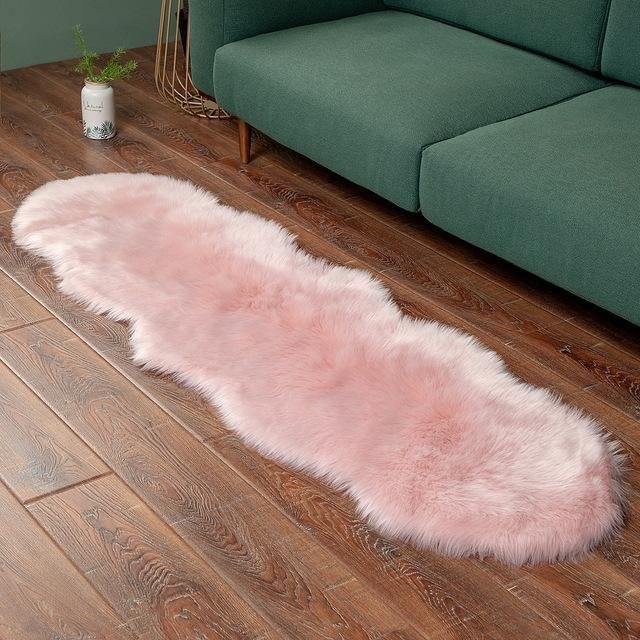 Weicher Kunstfell-Flauschteppich von Yiran Furniture in Pink, moderner Langhaarteppich für Wohnzimmer und Schlafzimmer, B/T: 60 x 180 cm - Bild 1